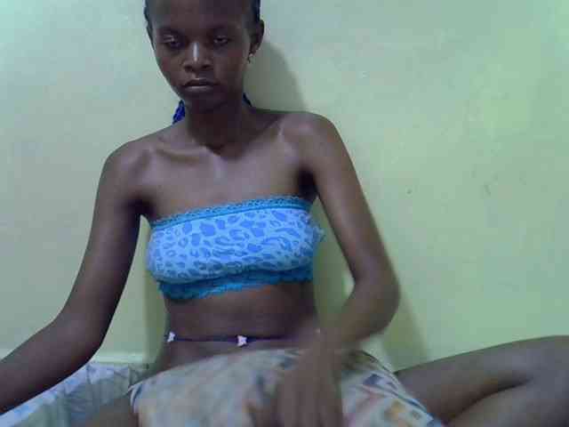 Hotdreamteen001 webcam