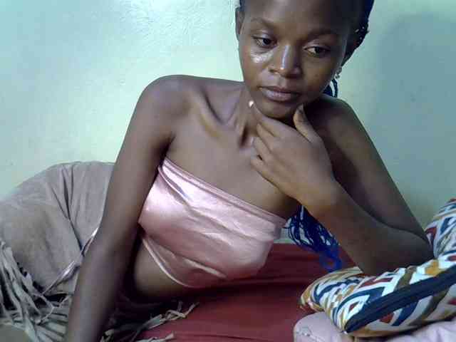 Hotdreamteen001 webcam