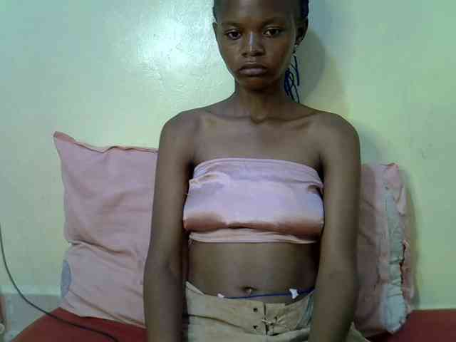 Hotdreamteen001 webcam