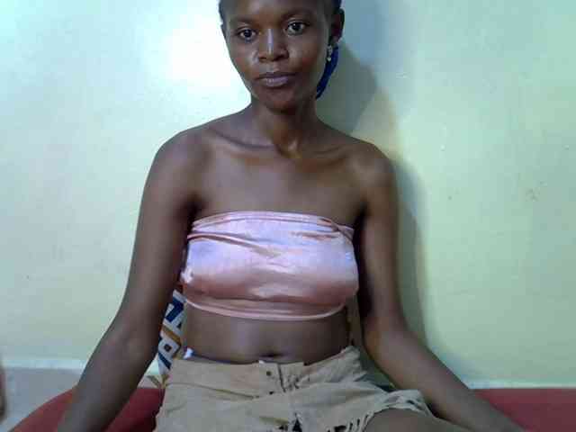 Hotdreamteen001 webcam