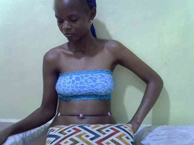 Hotdreamteen001 webcam