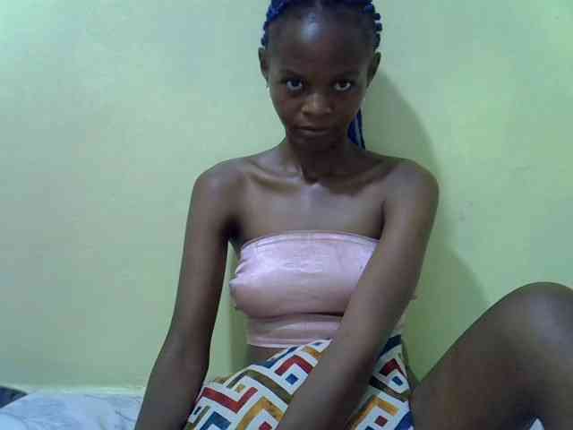 Hotdreamteen001 webcam