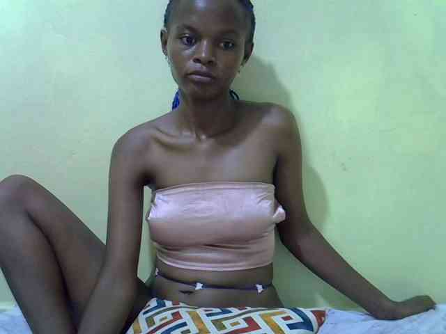 Hotdreamteen001 webcam