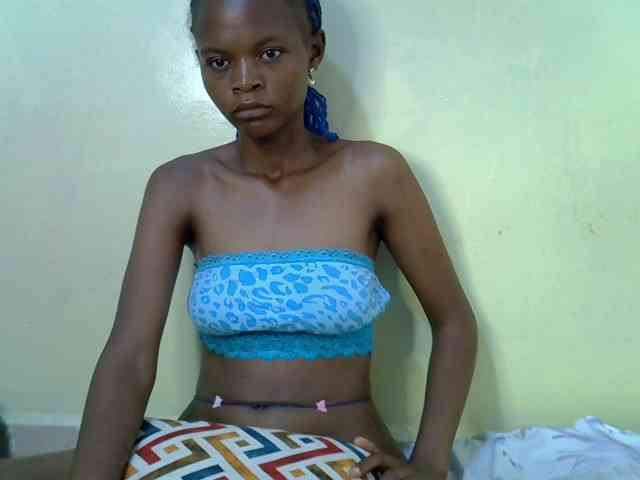 Hotdreamteen001 webcam