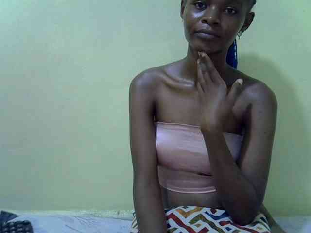 Hotdreamteen001 webcam