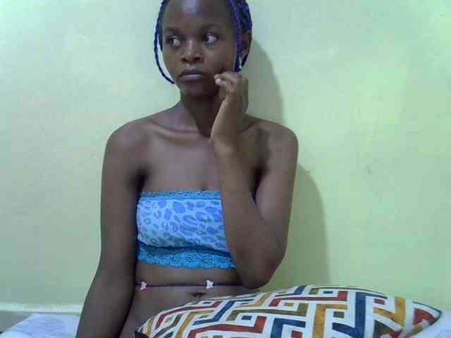 Hotdreamteen001 webcam