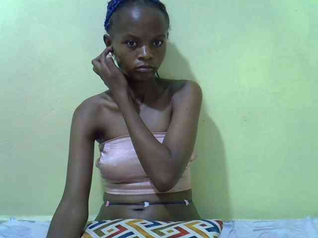 Hotdreamteen001 webcam