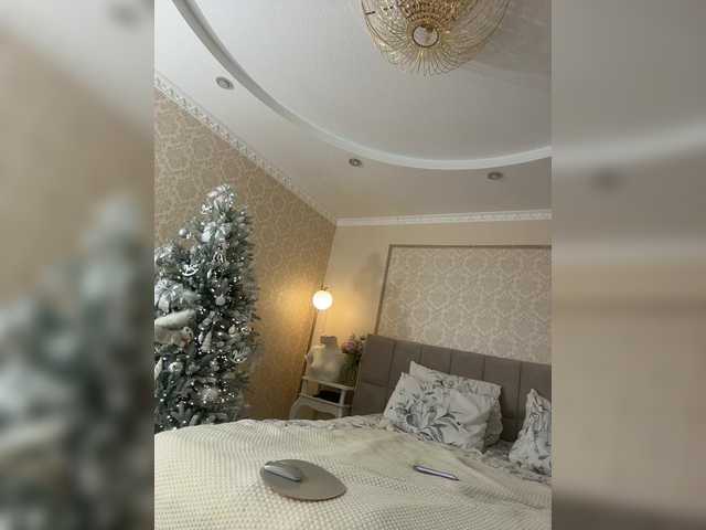 Entra en el chat con el modelo VICTORIA_ VICTORIA_