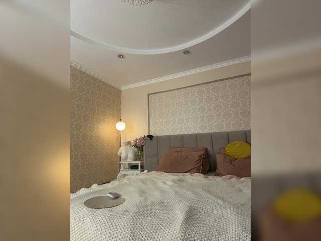 Accedi alla chat con il nickname VICTORIA_ VICTORIA_