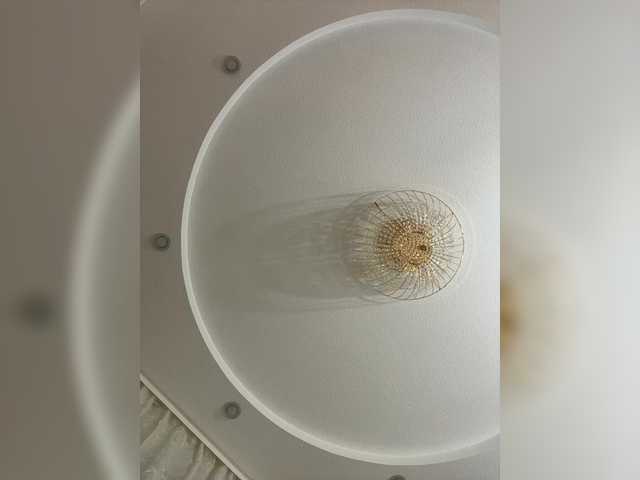 Accedi alla chat con il nickname VICTORIA_ VICTORIA_