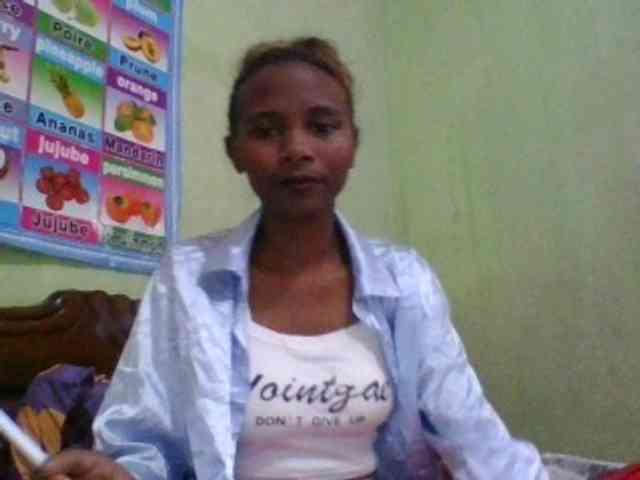 Mayah21a webcam
