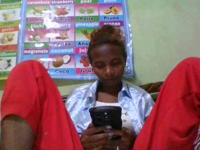 Mayah21a webcam
