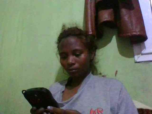 Mayah21a webcam