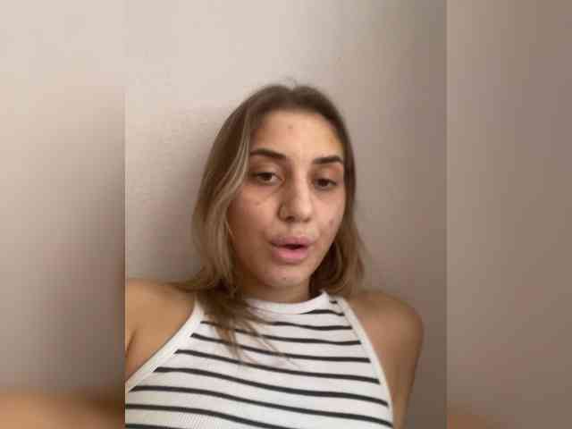 Aleksandra1223 webcam