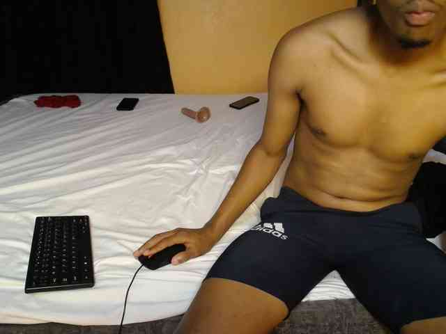 BoonieAndClyde webcam