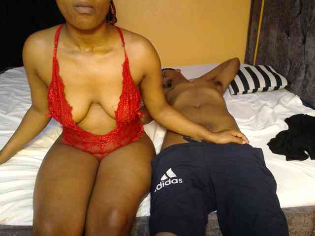 BoonieAndClyde webcam