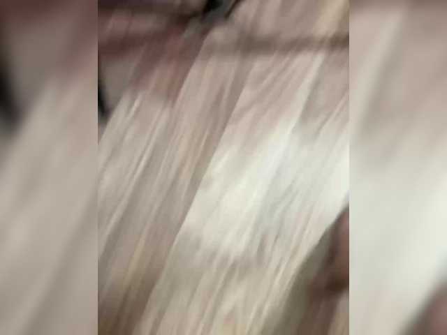 Gratis Live Sexcam mit Queen-of-squirt Queen-of-squirt