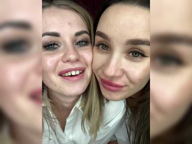 Gratis Live Sexcam mit Queen-of-squirt Queen-of-squirt