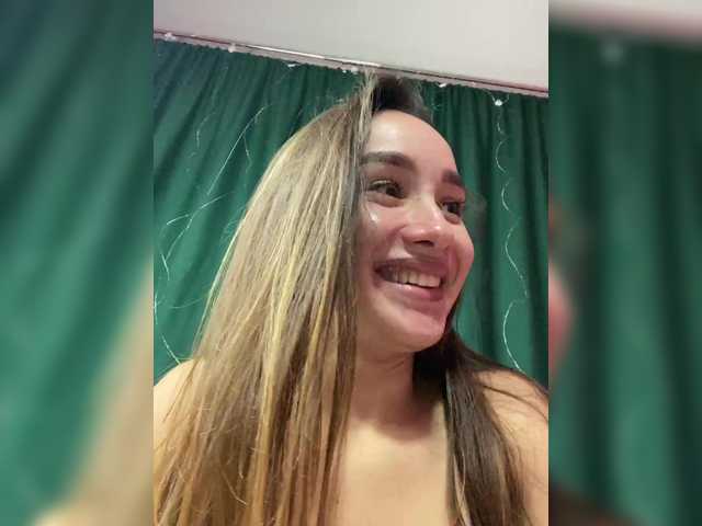 Gratis Live Sexcam mit Queen-of-squirt Queen-of-squirt