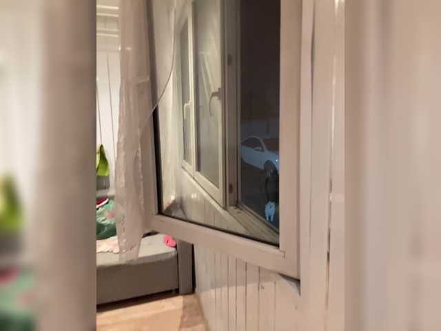 go to chat with Queen-of-squirt