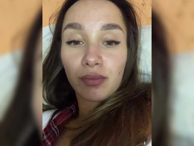 Entra en el chat con el modelo Cat-meowa Cat-meowa