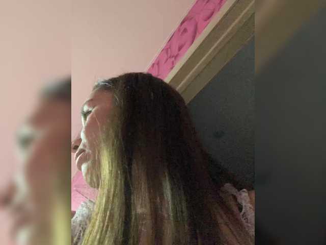 Gratis Live Sexcam mit Queen-of-squirt Queen-of-squirt