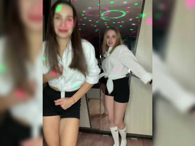 Vai a chattare su Queen-of-squirt Queen-of-squirt