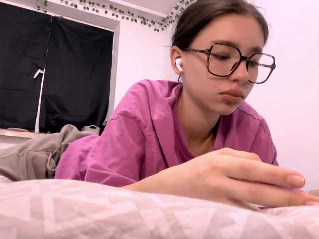 EvonneHeally webcam