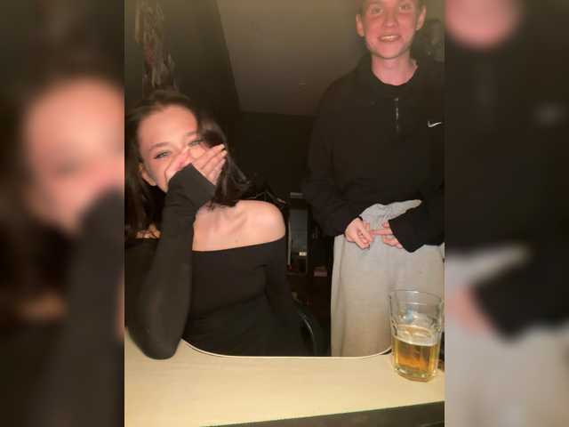 Entrez le videochat erotique avec le
modèle wowitsbarb1e wowitsbarb1e