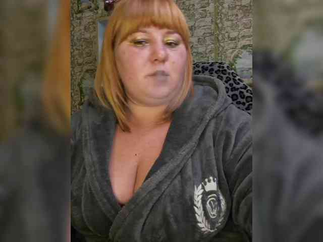 Miss-Tits2025 webcam