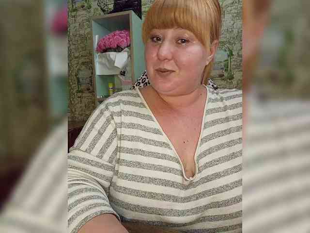 Miss-Tits2025 webcam