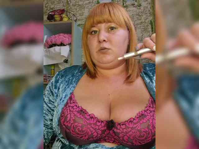 Miss-Tits2025 webcam