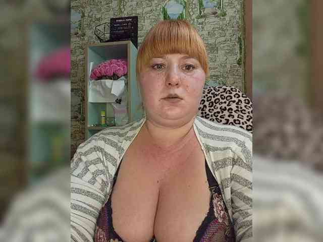 Miss-Tits2025 webcam