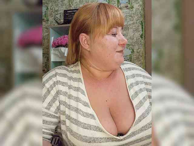 Miss-Tits2025 webcam