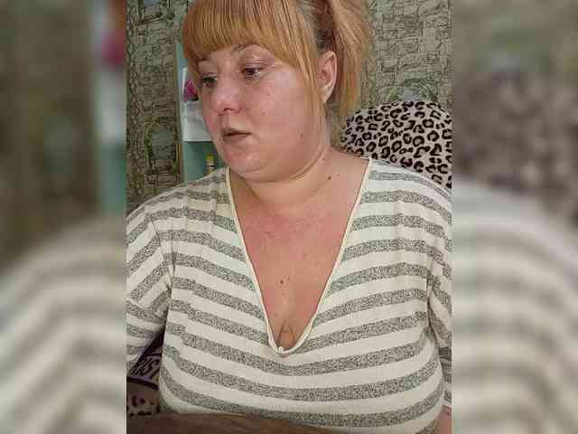 Miss-Tits2025 webcam