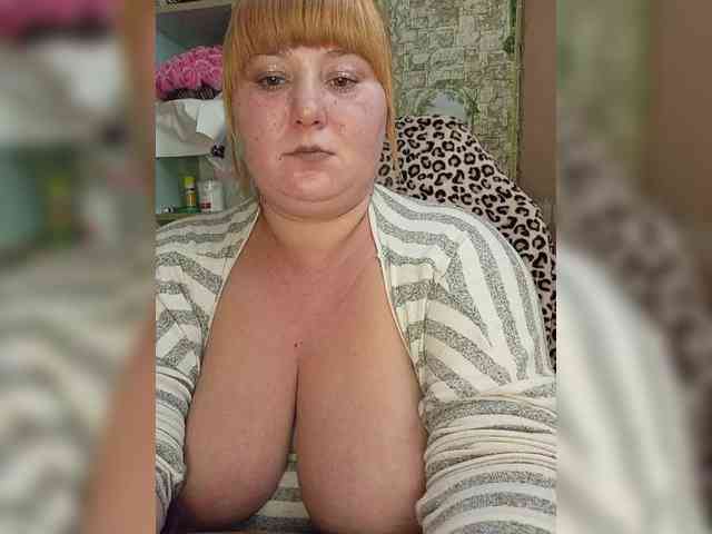 Miss-Tits2025 webcam