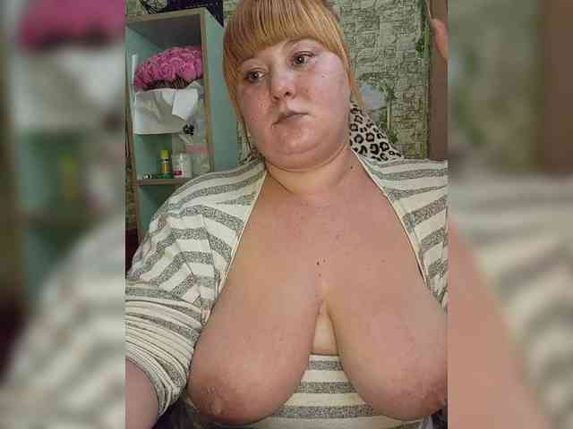 Miss-Tits2025 webcam