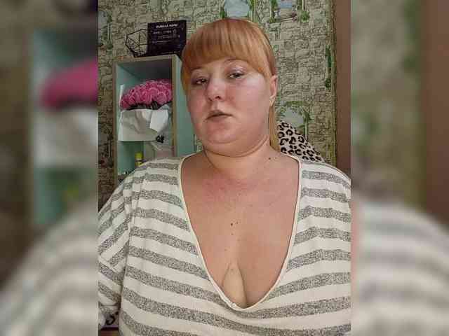 Miss-Tits2025 webcam