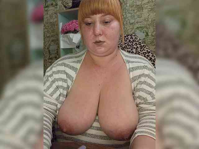 Miss-Tits2025 webcam