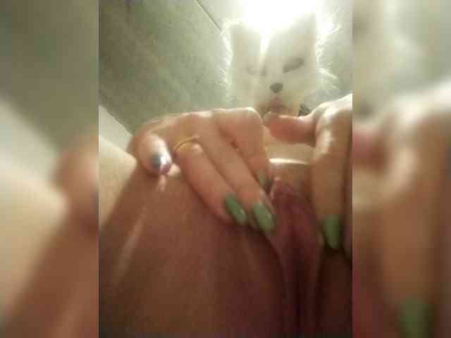 Littlegirl777 webcam