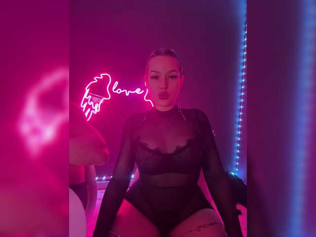 Vai a chattare su James-Eva0 James-Eva0