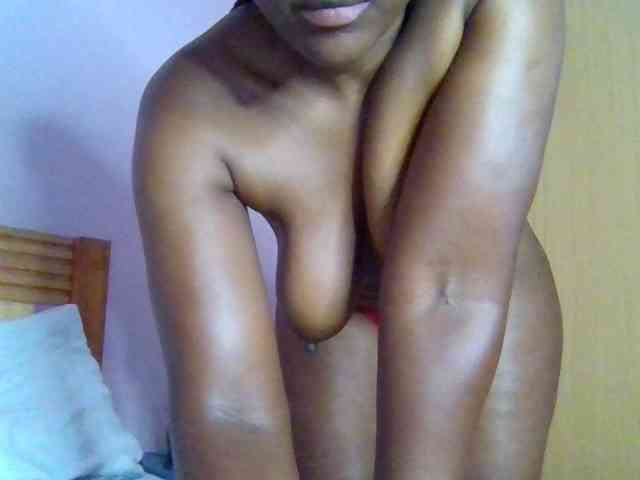 Naughtyliby webcam