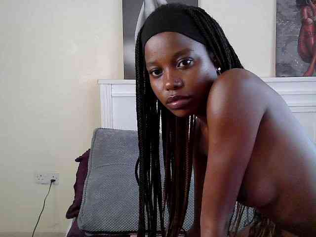 TashaB webcam