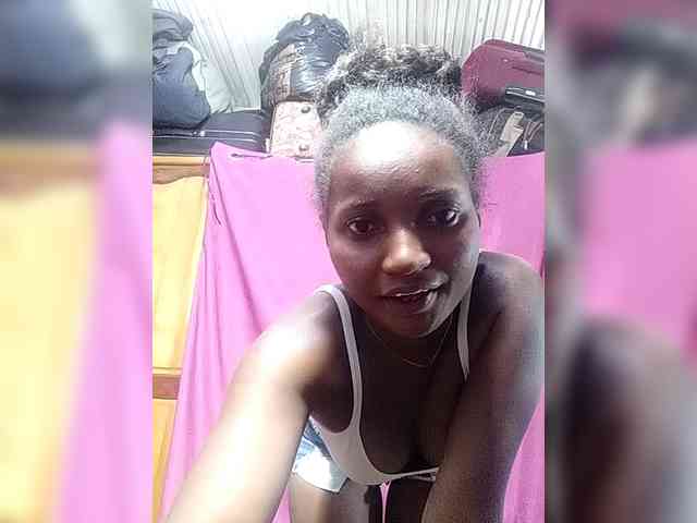 Happiness007 webcam