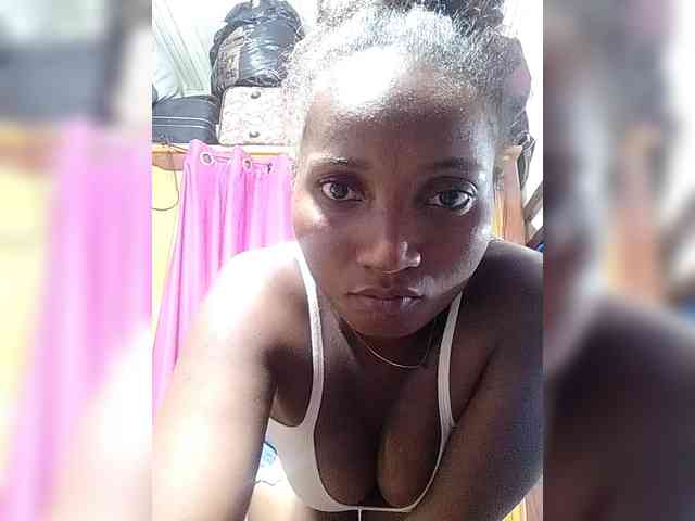 Happiness007 webcam