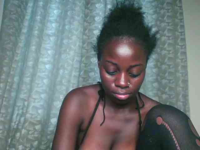Caramelsexy webcam