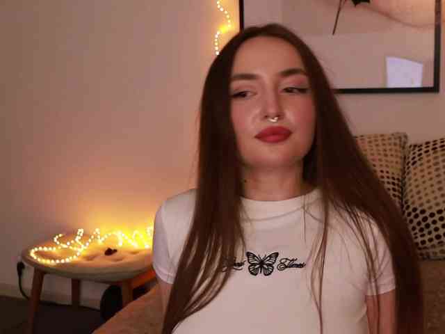 ChloeMeow webcam