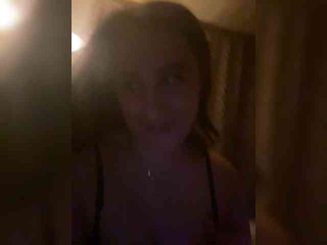 Nastya-looovely webcam