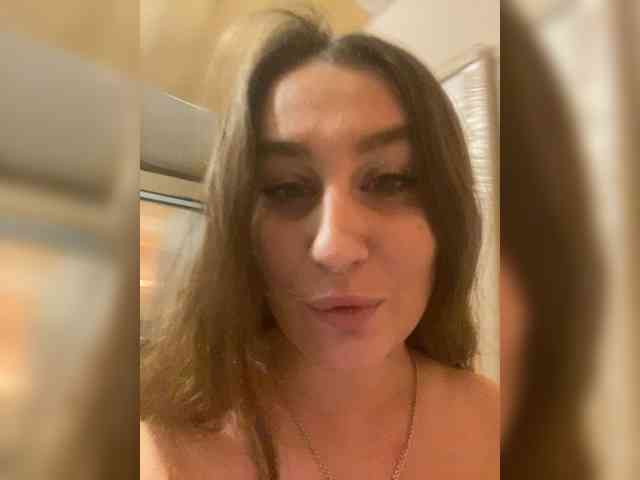 Nastya-looovely webcam