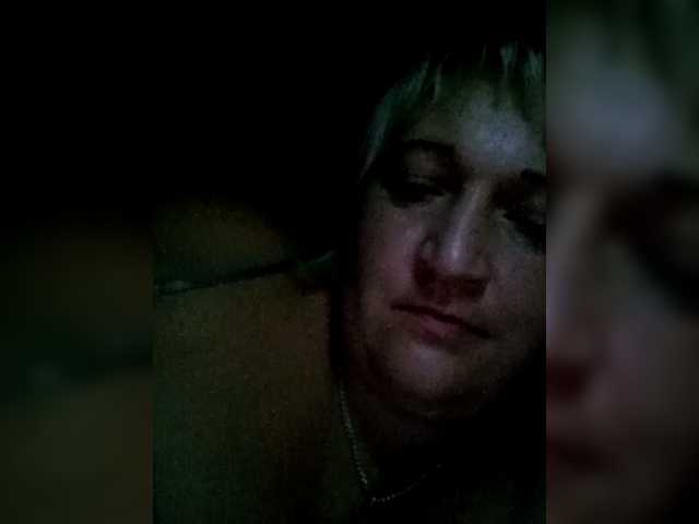 Malishka12 webcam